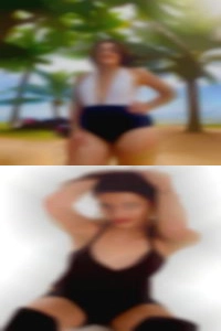 Naugreaky22 horny woman looking